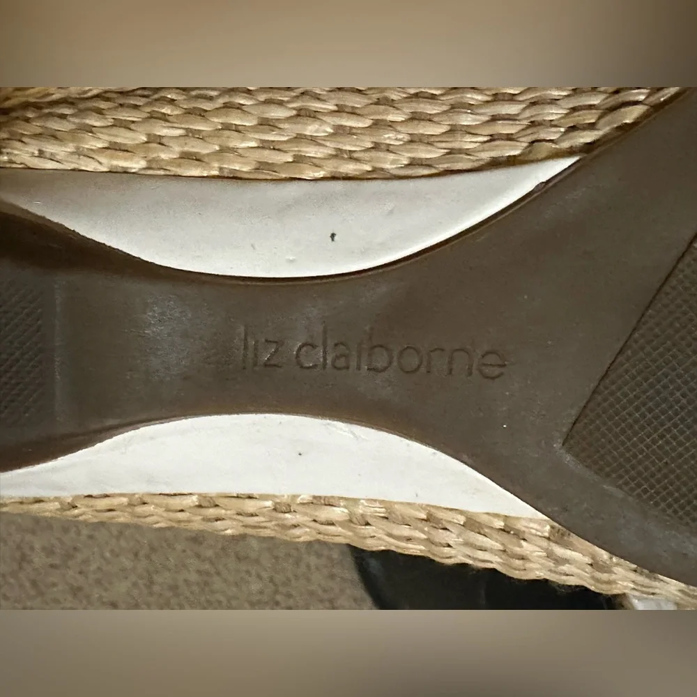 Liz Claiborne Women's "Aleya" Beige/White Woven Wicker Flats Shoes Size 9.5M - Picture 8 of 13